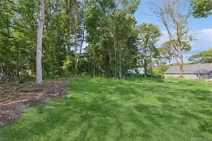 129 Cedar Ln, Medford, NY 11763 - Photo 5