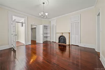 332 S 4th Avenue, Mount Vernon, NY 10550 - Photo 5