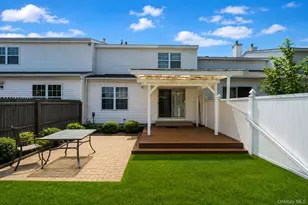 26 Beech St, Central Islip, NY 11722 - Photo 25
