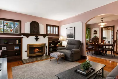 80 Dobson Avenue, Merrick, NY 11566 - Photo 9