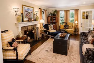 158 Wilson Ave, Westbury, NY 11590 - Photo 7