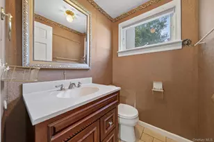 78 Sugar Maple Dr, Roslyn, NY 11576 - Photo 21