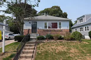29-44 Bayswater Ave, Far Rockaway, NY 11691 - Photo 1