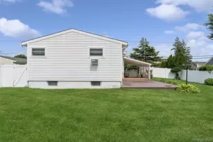 114 Miller Rd, Hicksville, NY 11801 - Photo 35