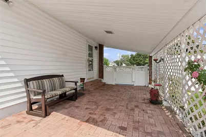 114 Miller Road, Hicksville, NY 11801 - Photo 5