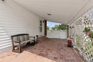 114 Miller Rd, Hicksville, NY 11801 - Photo 5