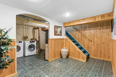 114 Miller Road, Hicksville, NY 11801 - Photo 25