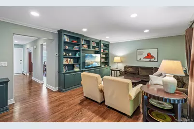 239 Parkside Drive, Suffern, NY 10901 - Photo 3