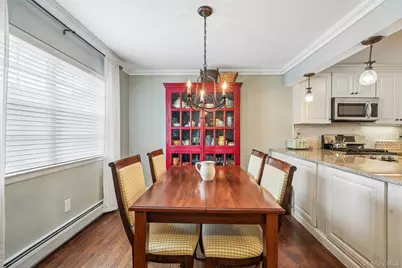 239 Parkside Drive, Suffern, NY 10901 - Photo 7