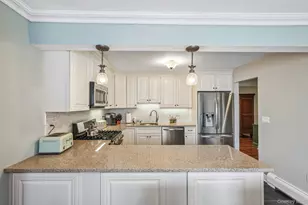 239 Parkside Dr, Suffern, NY 10901 - Photo 9