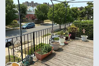 553 W Beech Street, Long Beach, NY 11561 - Photo 13