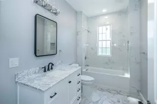118 Pershing Ave, New Rochelle, NY 10801 - Photo 23