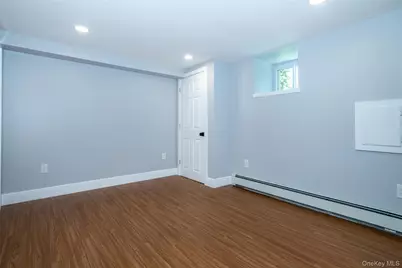 118 Pershing Avenue, New Rochelle, NY 10801 - Photo 11