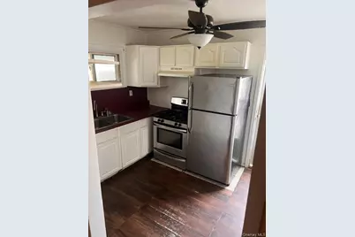 [Address not provided], Amityville, NY 11701 - Photo 5