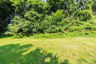 24 S Gate Dr, Poughkeepsie, NY 12601 - Photo 29