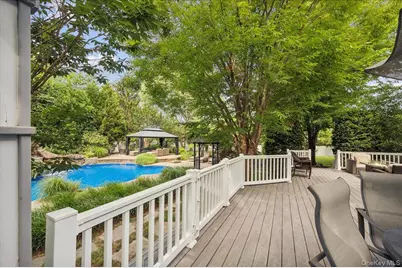 6 Arborvitae Lane, Miller Place, NY 11764 - Photo 7