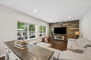 6 Arborvitae Ln, Miller Place, NY 11764 - Photo 21