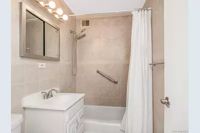 875 Morrison Avenue #6B, Bronx, NY 10473 - Photo 9
