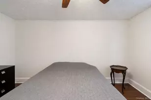 27 Avondale St, Valley Stream, NY 11581 - Photo 17