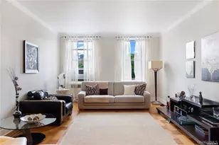 84-51 Beverly Rd, Kew Gardens, NY 11415 - Photo 15