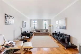 84-51 Beverly Rd, Kew Gardens, NY 11415 - Photo 13