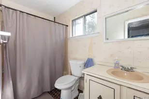 250 Clarice Blvd, Holbrook, NY 11741 - Photo 19