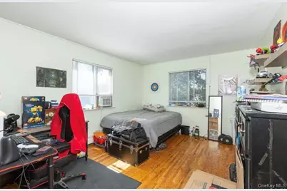 250 Clarice Boulevard, Holbrook, NY 11741 - Photo 13