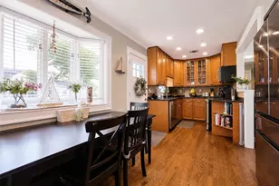 8 Harrison St, Patchogue, NY 11772 - Photo 9