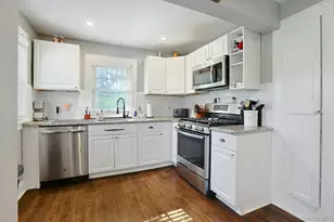 54 Burnside Ave, Congers, NY 10920 - Photo 11