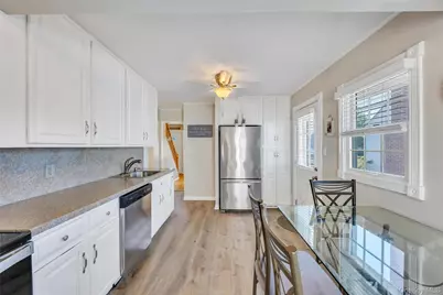 42 Crescent Street, Hicksville, NY 11801 - Photo 3