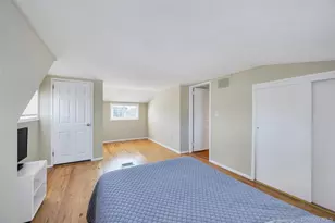 42 Crescent St, Hicksville, NY 11801 - Photo 13