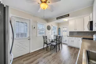 42 Crescent St, Hicksville, NY 11801 - Photo 5