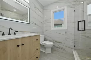616 Harless Pl, West Hempstead, NY 11552 - Photo 15