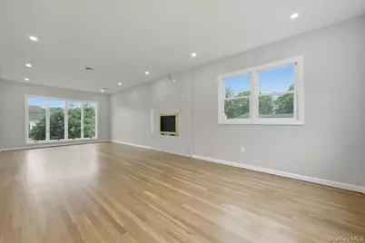 616 Harless Place, West Hempstead, NY 11552 - Photo 5