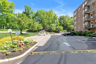 32 Pearsall Ave, Glen Cove, NY 11542 - Photo 15