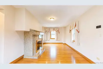 160-31 9th Avenue, Whitestone, NY 11357 - Photo 27