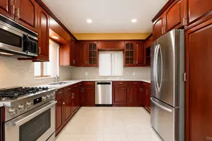 160-31 9th Ave, Whitestone, NY 11357 - Photo 11