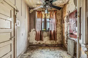 35-41 100th St, Corona, NY 11368 - Photo 15