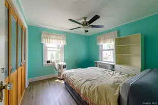 270 Bedell Terrace, West Hempstead, NY 11552 - Photo 17