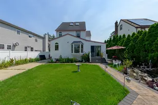 270 Bedell Terrace, West Hempstead, NY 11552 - Photo 29