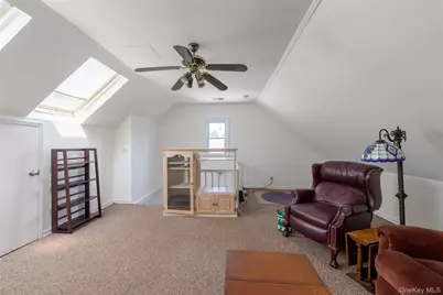 270 Bedell Terrace, West Hempstead, NY 11552 - Photo 21