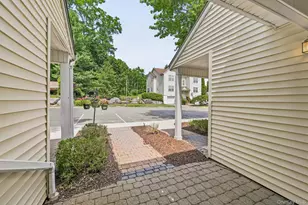 309 Gazebo Ct, New Windsor, NY 12553 - Photo 7