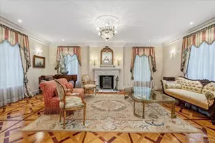 17 Sutton Pl, Lawrence, NY 11559 - Photo 7
