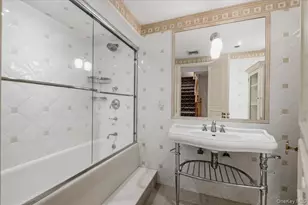 17 Sutton Pl, Lawrence, NY 11559 - Photo 33
