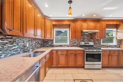 8726 249th Street, Bellerose, NY 11426 - Photo 5