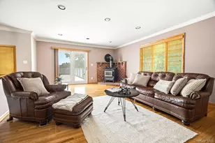 946 Barberry Rd, Yorktown Heights, NY 10598 - Photo 13