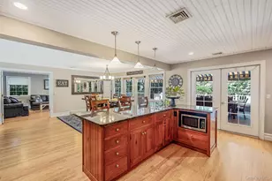 4 Davidia Ln, Stony Brook, NY 11790 - Photo 11