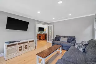 4 Davidia Ln, Stony Brook, NY 11790 - Photo 17