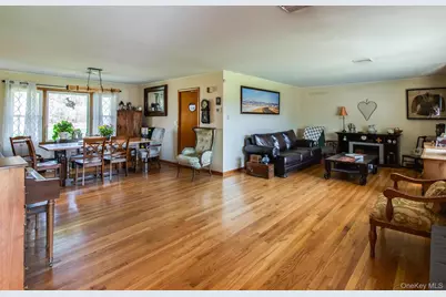 394 Smith Road, Hyde Park, NY 12538 - Photo 11