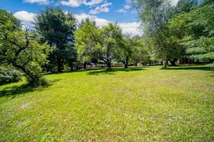 2082 Ulster Heights Rd, Ellenville, NY 12788 - Photo 25